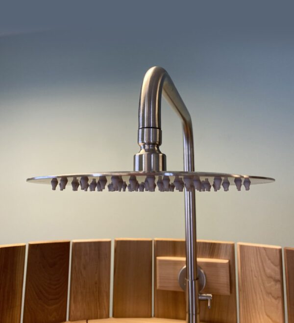 The Ellipse Outdoor Shower - Image 3